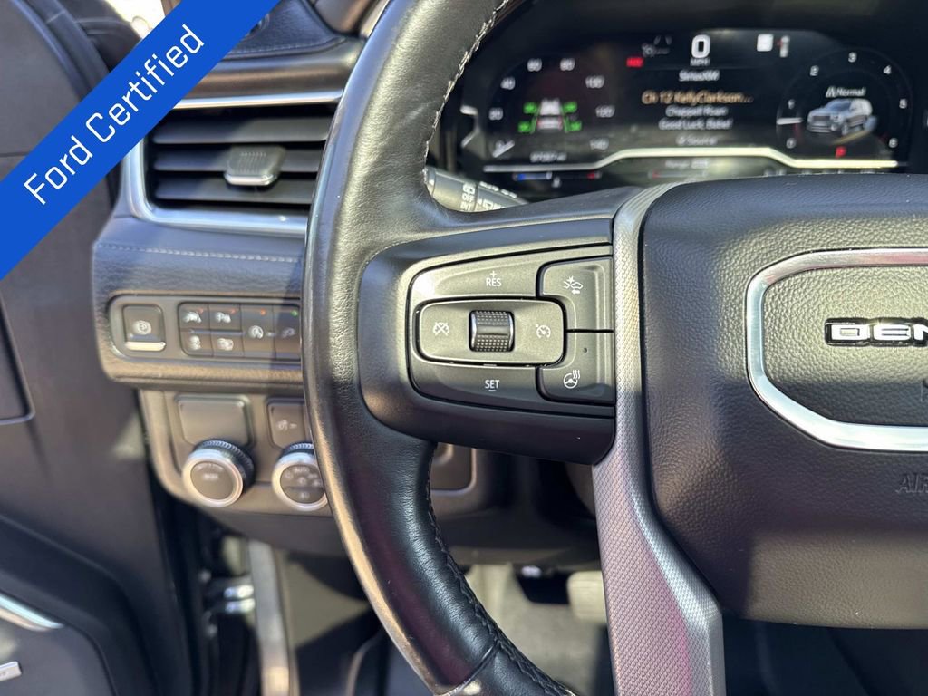 Used 2022 GMC Yukon XL Denali image 24