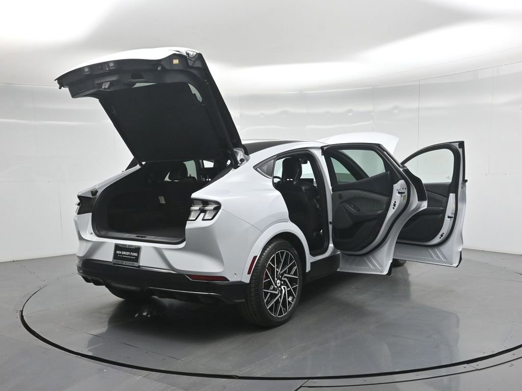 Certified 2023 Ford Mustang Mach-E GT w/ GT Performance Edition image 33