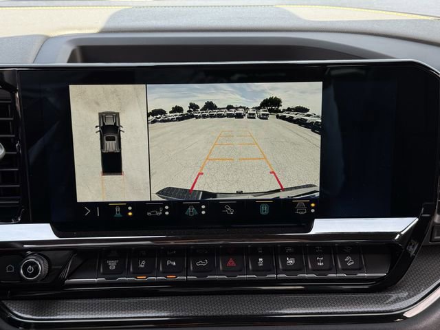 Used 2024 Chevrolet Silverado 2500 ZR2 w/ Technology Package image 16