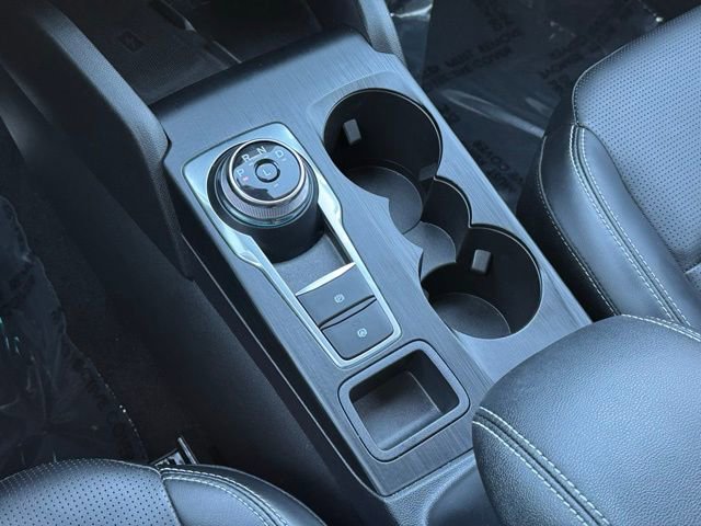 Certified 2023 Ford Escape Platinum AWD/4WD image 16