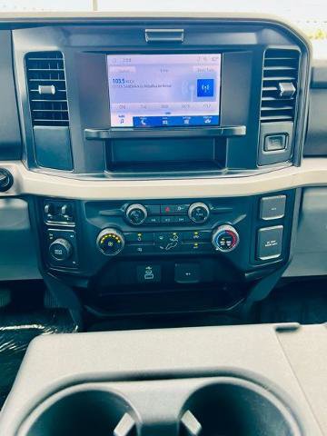 Certified 2025 Ford F250 XLT AWD/4WD image 15