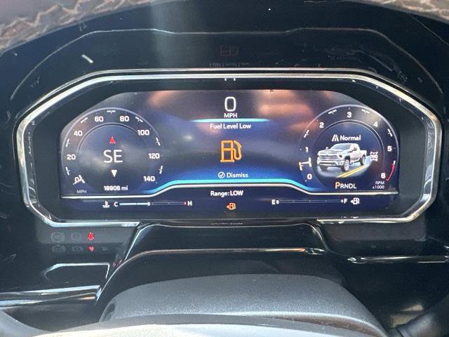 Used 2025 Chevrolet Silverado 2500 LT w/ Convenience Package image 20