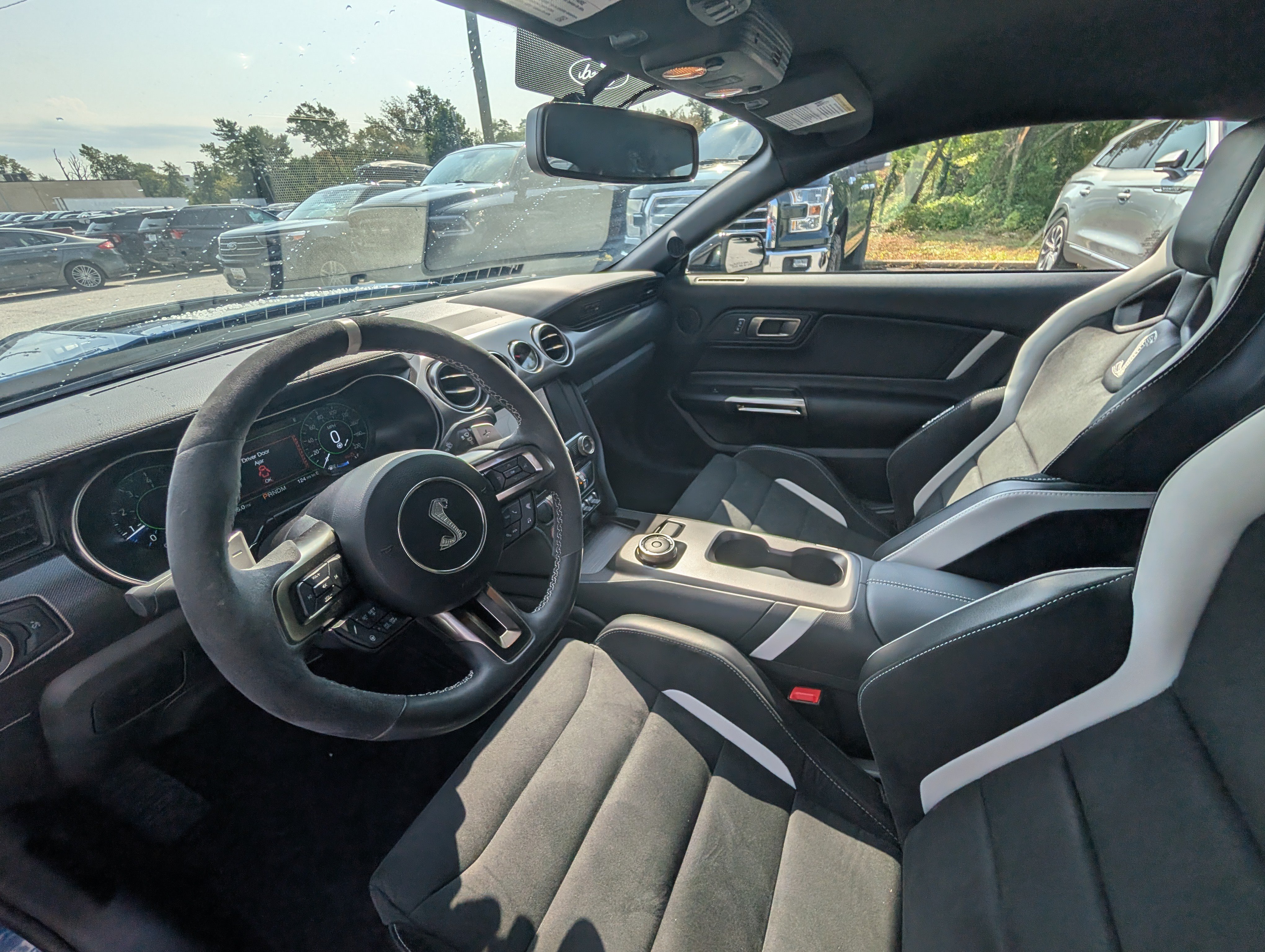 Certified 2020 Ford Mustang Shelby GT500 w/ Technology Package RWD image 16