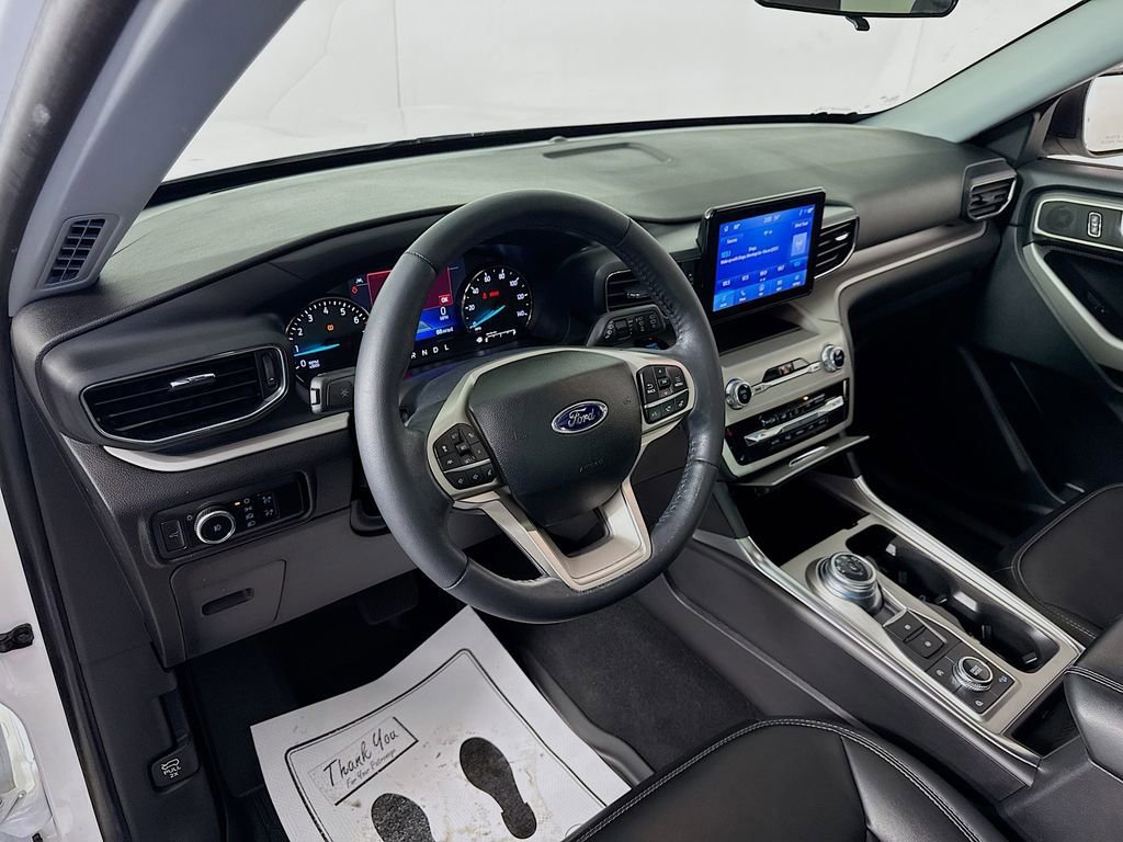 Certified 2023 Ford Explorer XLT w/ Equipment Group 202A image 13