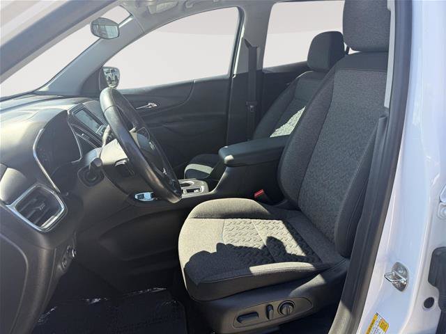 Used 2022 Chevrolet Equinox LT AWD/4WD image 13