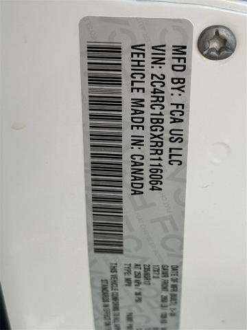 Used 2024 Chrysler Pacifica Touring-L image 12