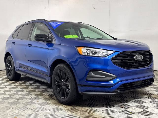 Certified 2024 Ford Edge SE w/ Black Appearance Package
