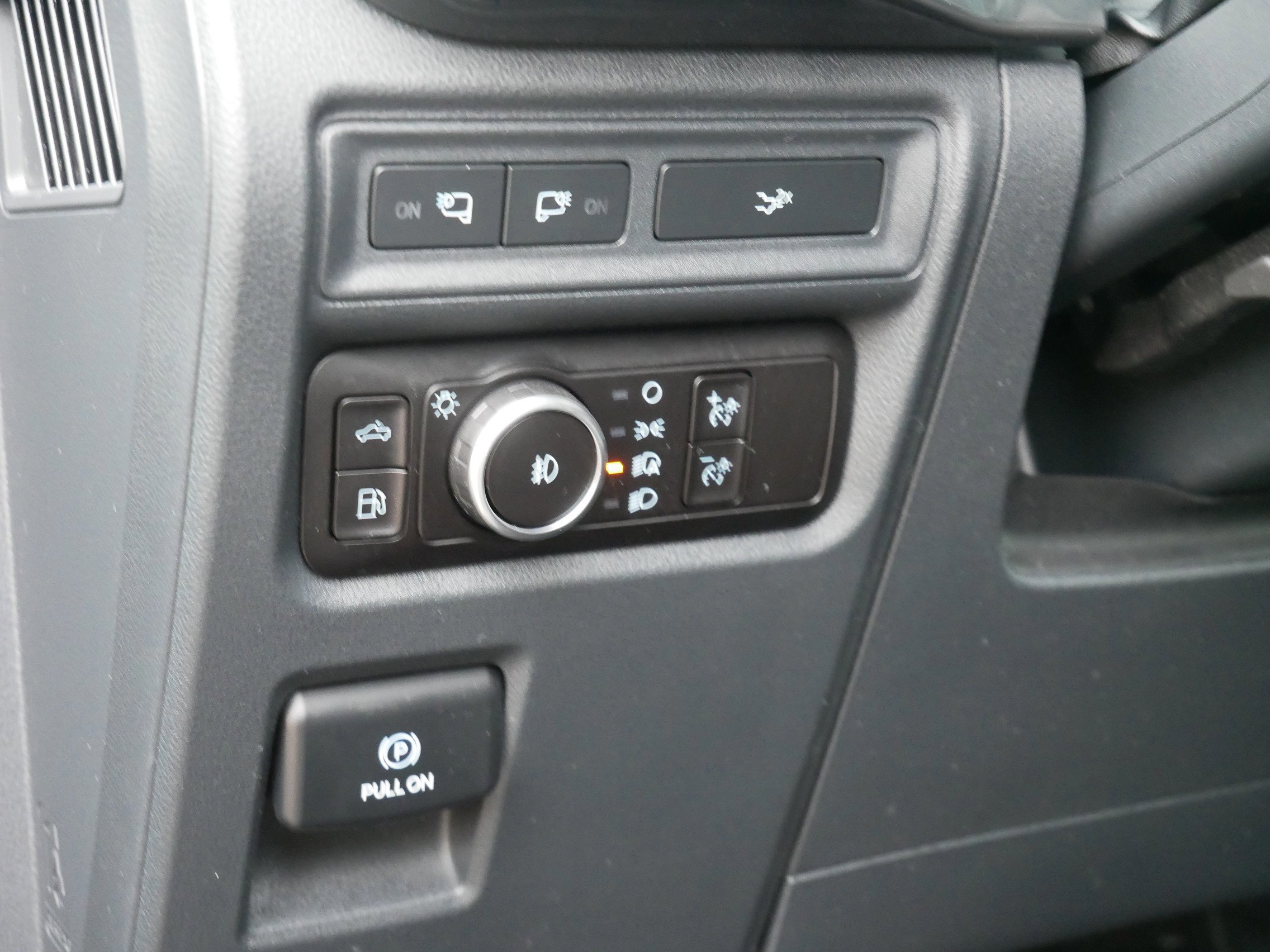 Certified 2023 Ford F150 XLT w/ Equipment Group 302A High image 16