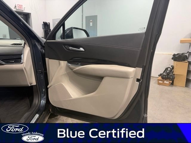 Used 2019 Cadillac XT4 Premium Luxury FWD image 28