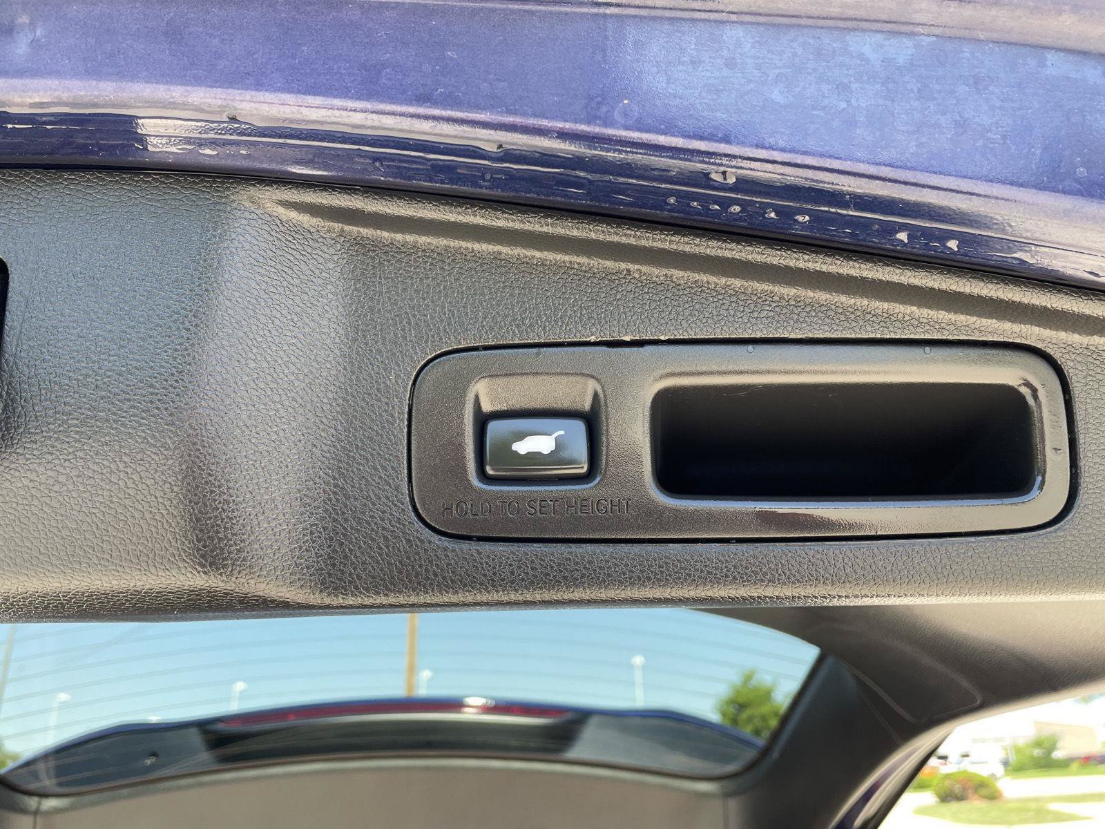 Used 2020 Honda CR-V EX-L image 36