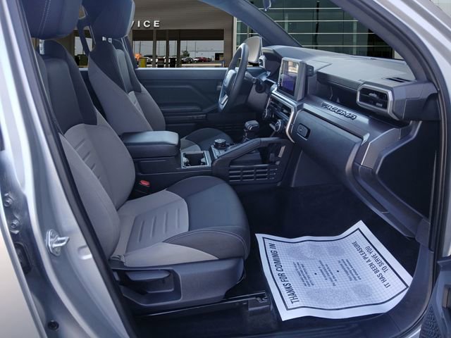 Used 2025 Toyota Tacoma TRD Off-Road image 15