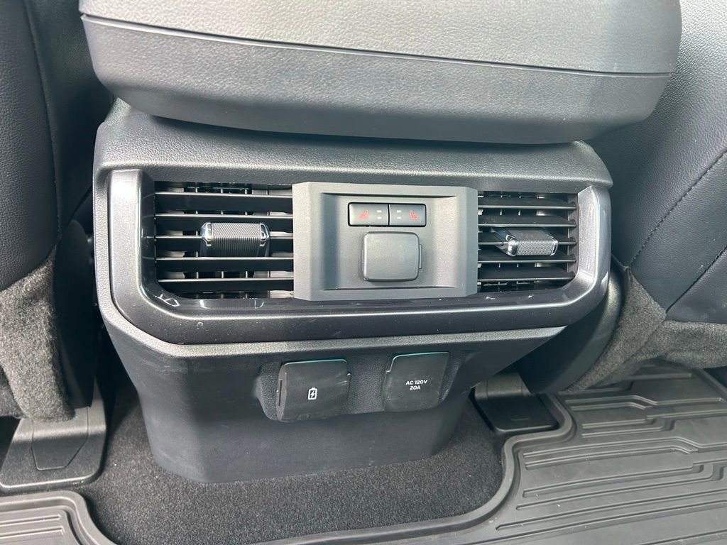 Certified 2023 Ford F150 Lariat w/ Equipment Group 502A High image 22