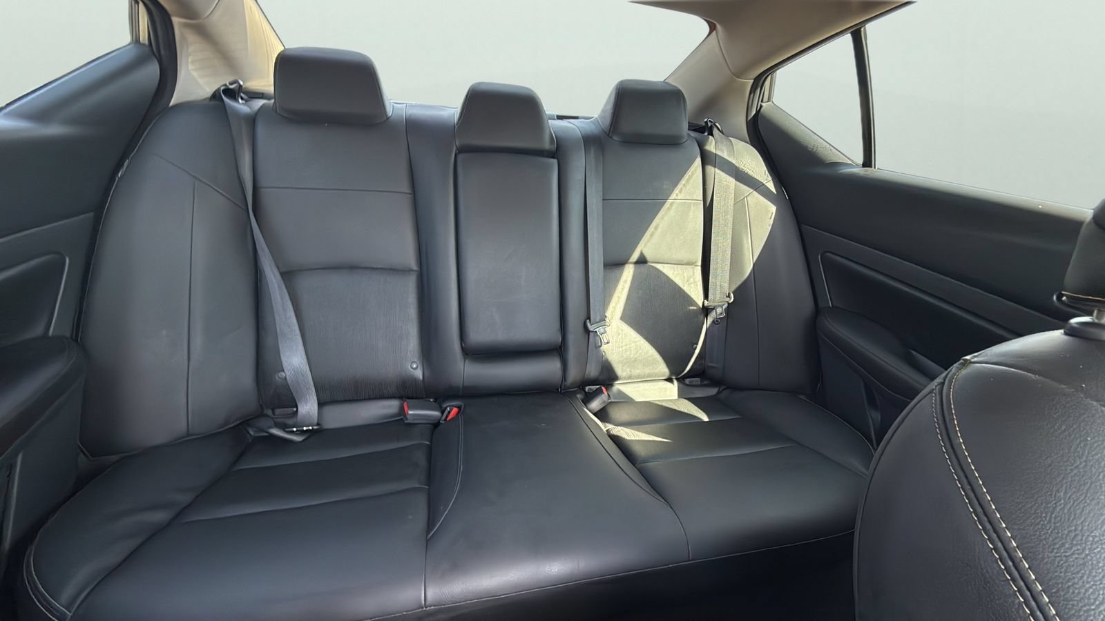 Used 2022 Nissan Altima 2.5 SL FWD image 23