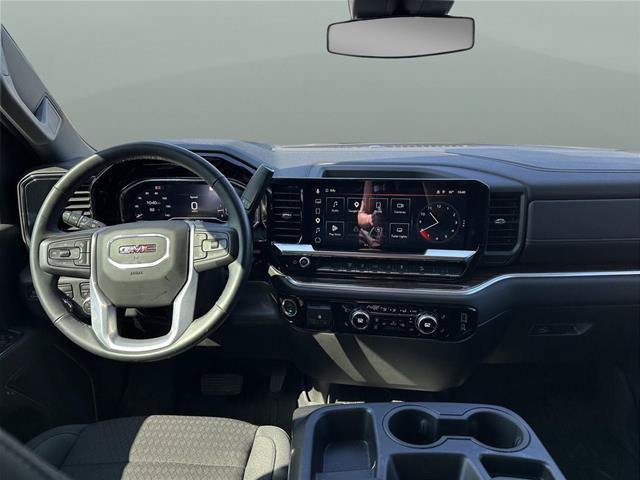 Used 2025 GMC Sierra 2500 SLE w/ SLE Value Package; AWD/4WD image 14