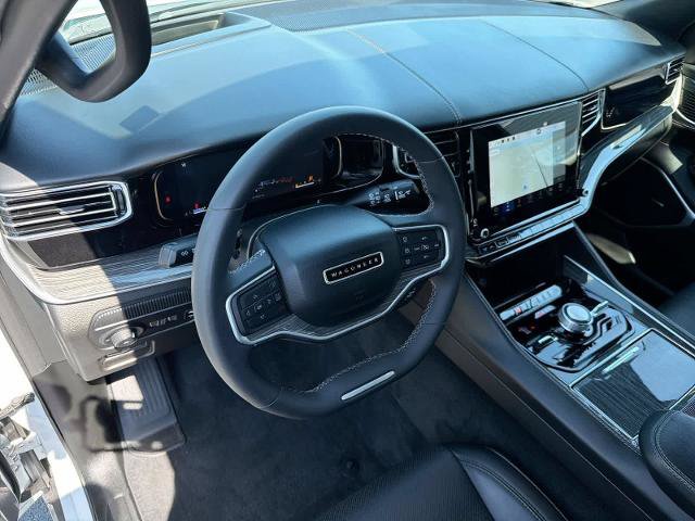 Used 2022 Jeep Wagoneer Series III w/ Rear Seat Video Group 1 AWD/4WD image 10