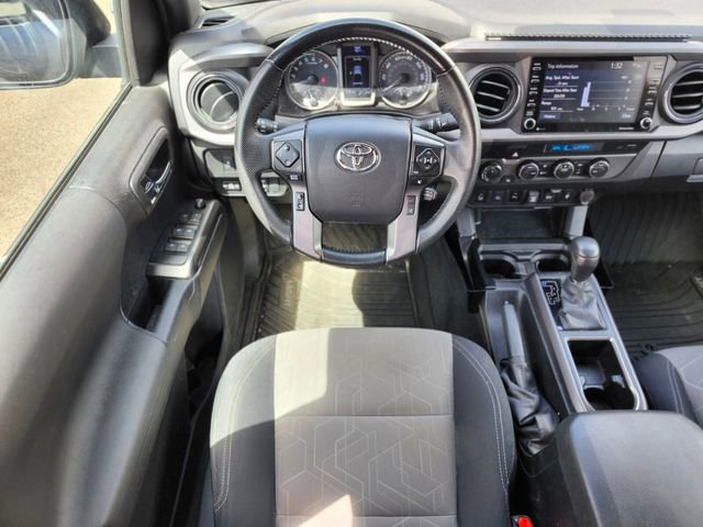 Used 2023 Toyota Tacoma TRD Sport w/ Technology Package AWD/4WD image 13