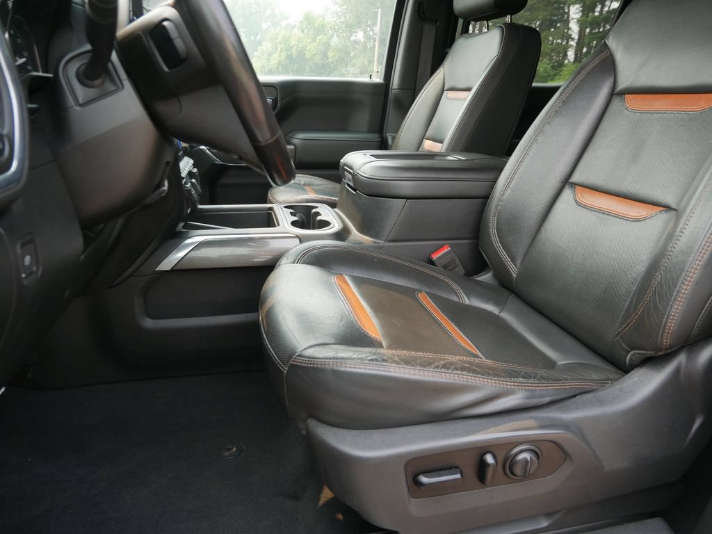 Used 2020 GMC Sierra 1500 AT4 w/ Off-Road Performance Package AWD/4WD image 13