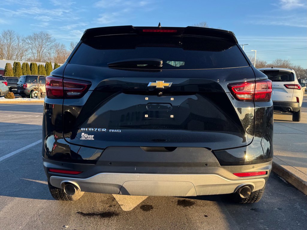 Used 2023 Chevrolet Blazer LT w/ Convenience Package image 4