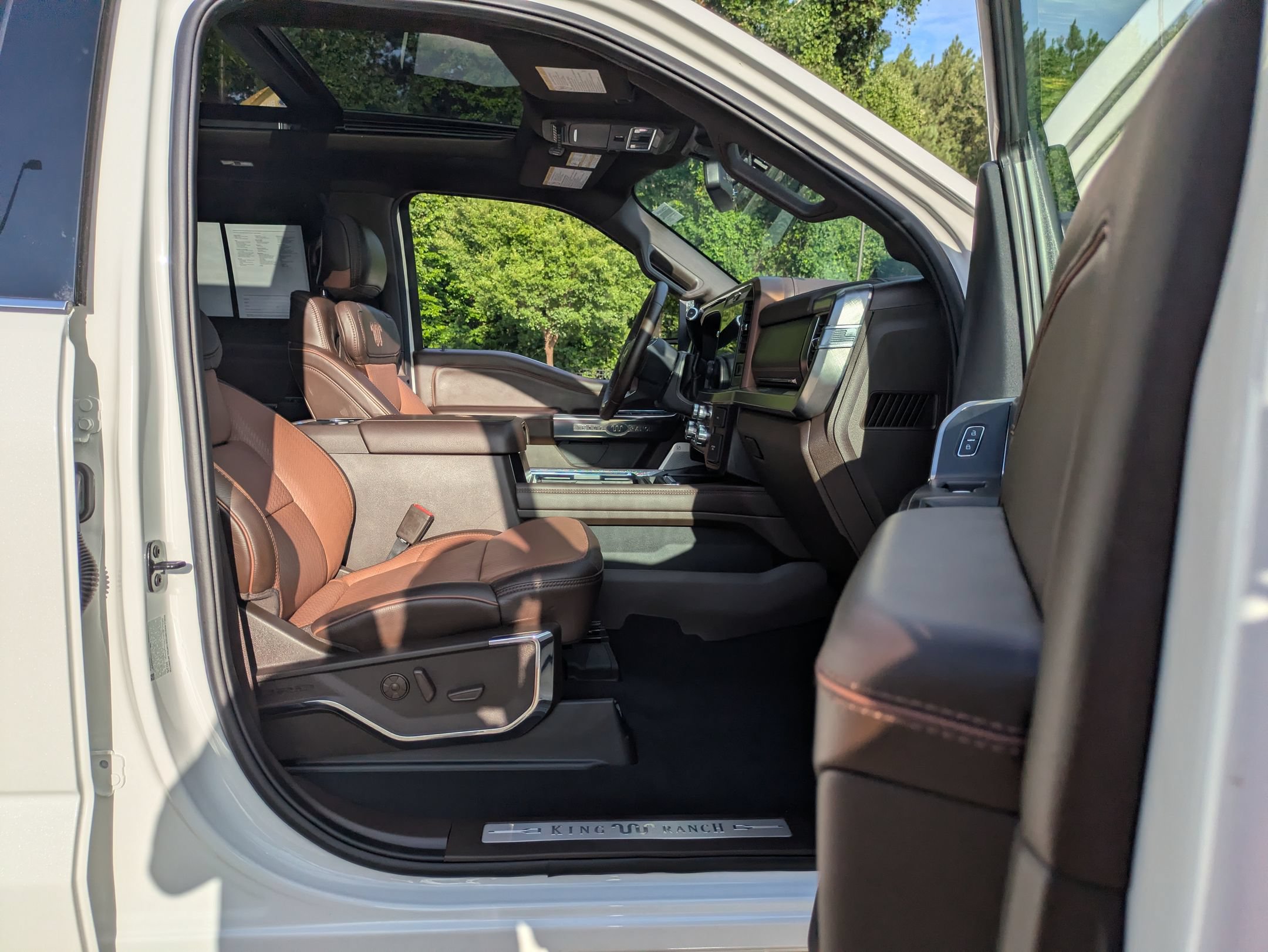 Certified 2025 Ford F250 King Ranch w/ Chrome Package AWD/4WD image 41