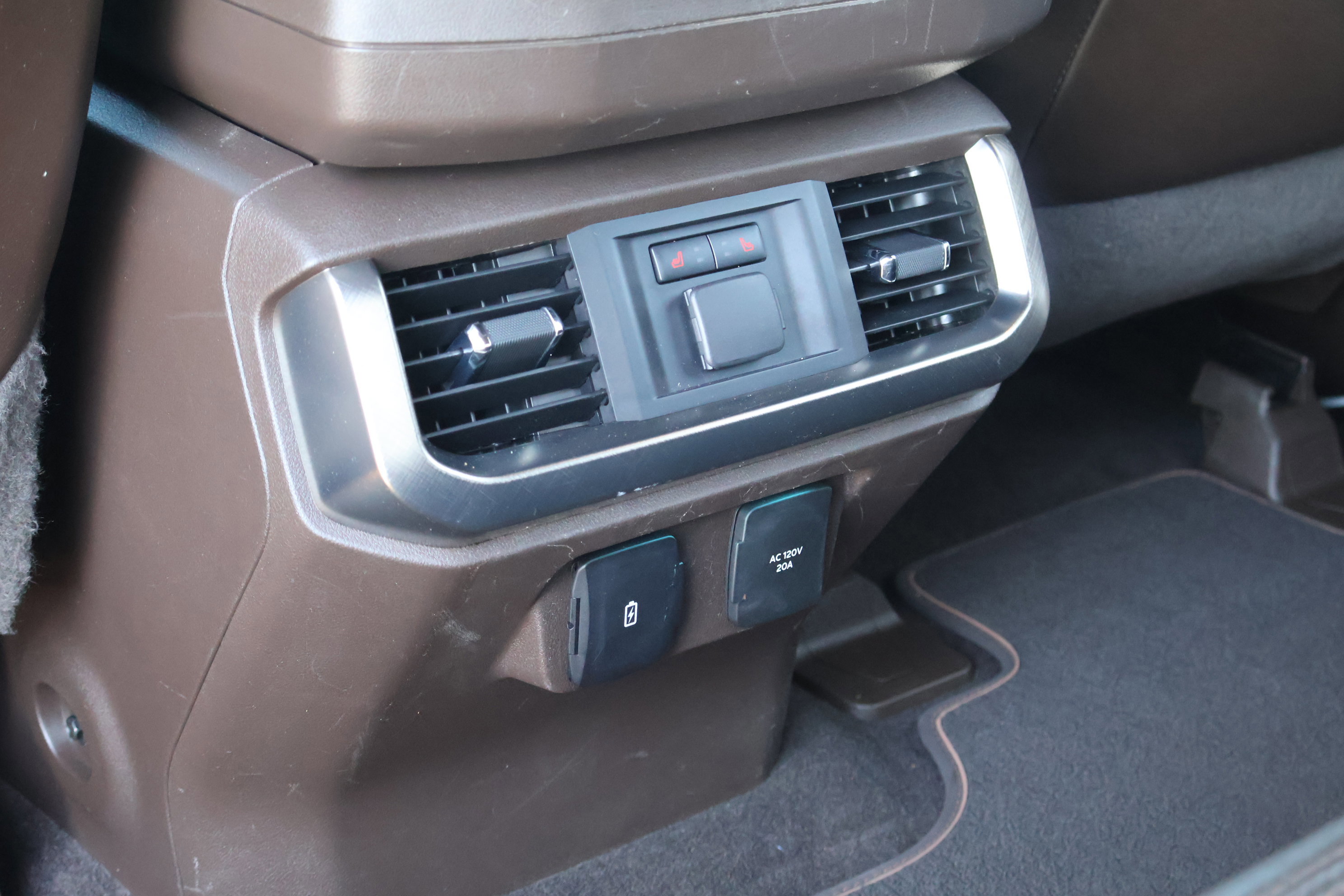 Certified 2022 Ford F150 King Ranch w/ Equipment Group 601A High image 31