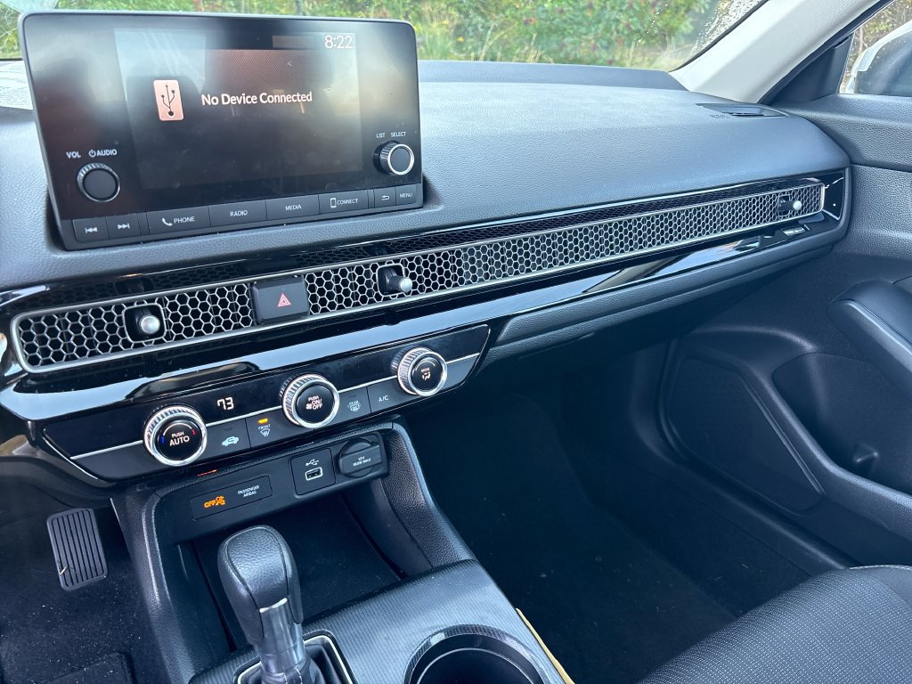 Used 2023 Honda Civic LX image 10