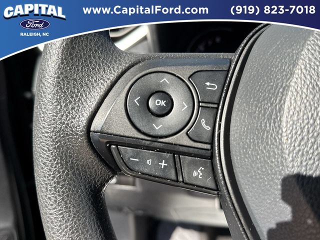 Used 2025 Toyota RAV4 LE AWD/4WD image 22