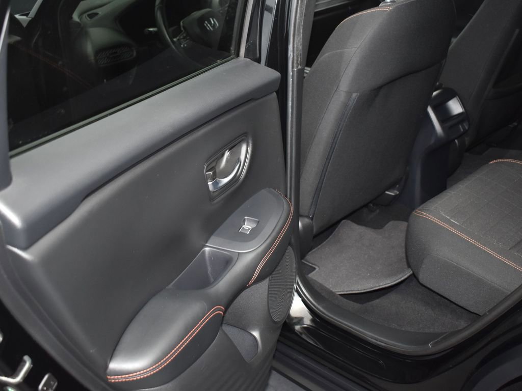 Used 2024 Honda HR-V Sport image 11