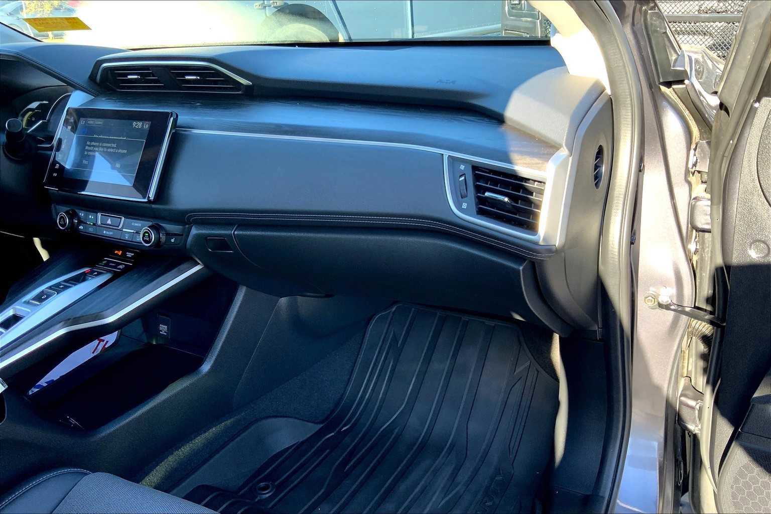 Used 2018 Honda Clarity Plug-In Hybrid image 17