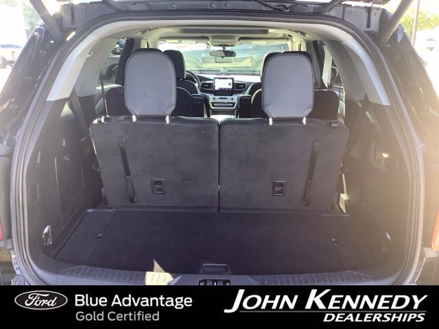 Certified 2023 Ford Explorer XLT w/ Equipment Group 202A AWD/4WD image 35