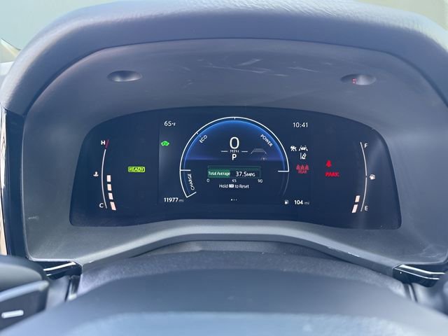 Used 2025 Toyota Camry SE w/ Convenience Package FWD image 20