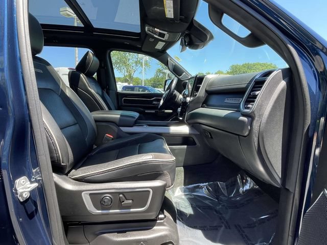 Used 2021 RAM 1500 Laramie w/ Sport Appearance Package AWD/4WD image 33