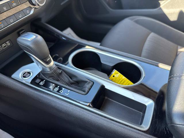 Used 2024 Nissan Altima 2.5 SV FWD image 18