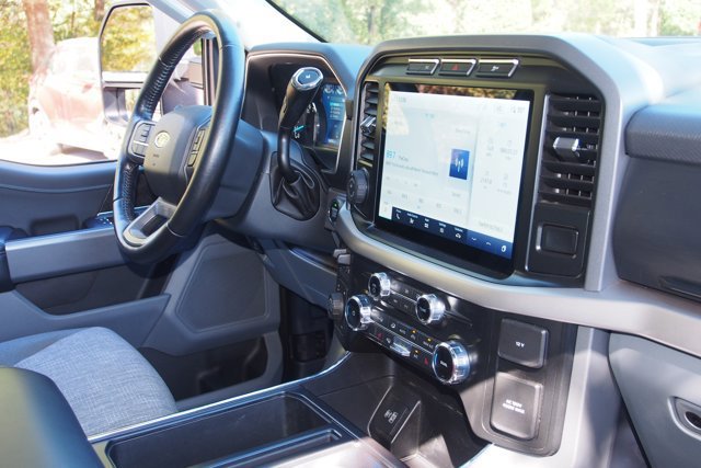 Certified 2022 Ford F150 XLT w/ Equipment Group 302A High image 11