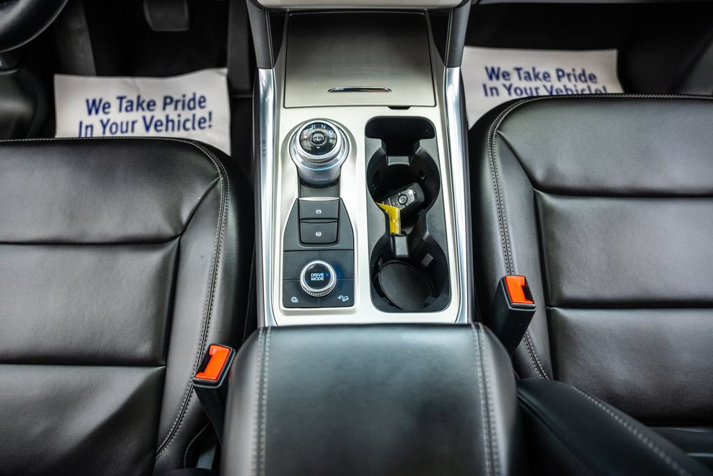 Certified 2023 Ford Explorer XLT w/ Equipment Group 202A AWD/4WD image 29