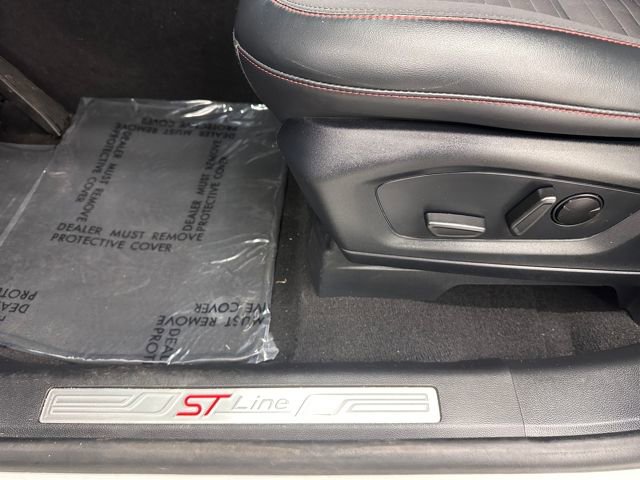 Certified 2025 Ford Explorer ST-Line w/ ST-Line Street Pack image 34