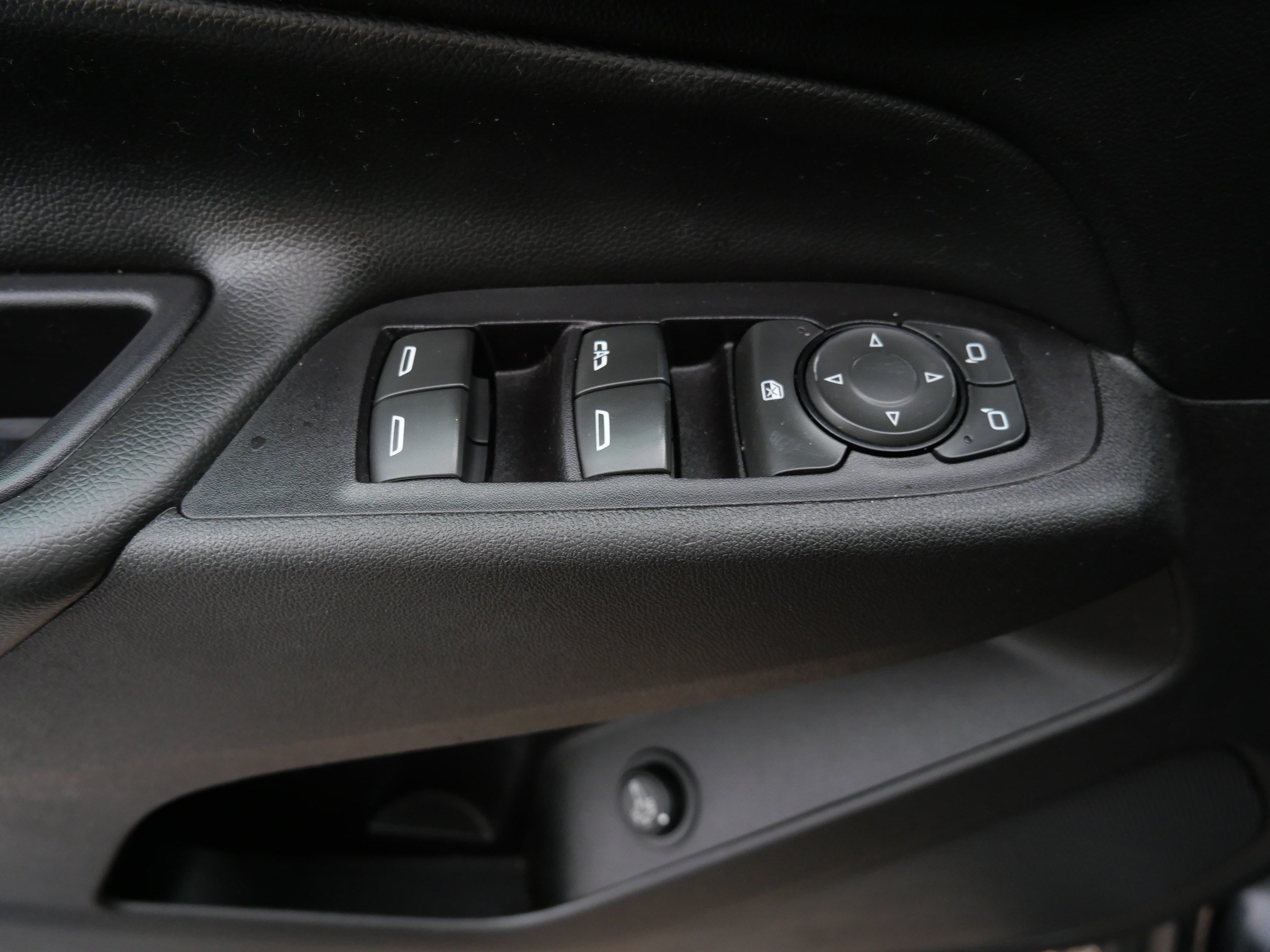 Used 2019 Chevrolet Equinox LT AWD/4WD image 20
