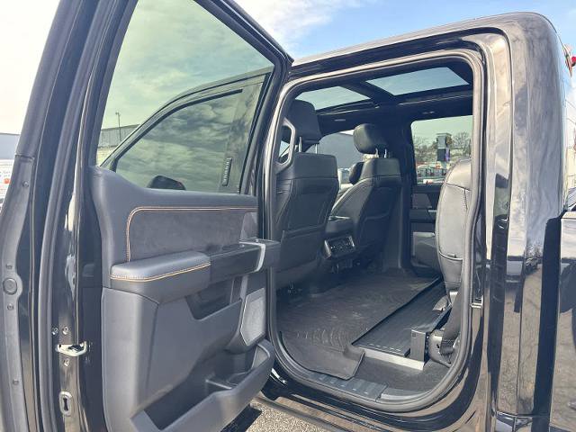 Certified 2023 Ford F250 Platinum w/ FX4 Off-Road Package image 7