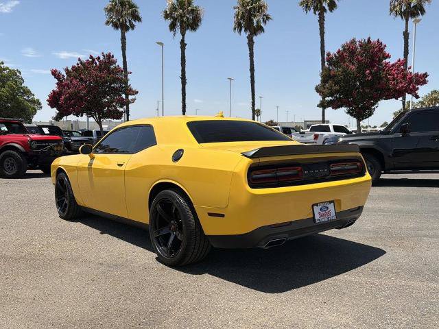 Used 2018 Dodge Challenger SXT w/ Blacktop Package RWD image 8