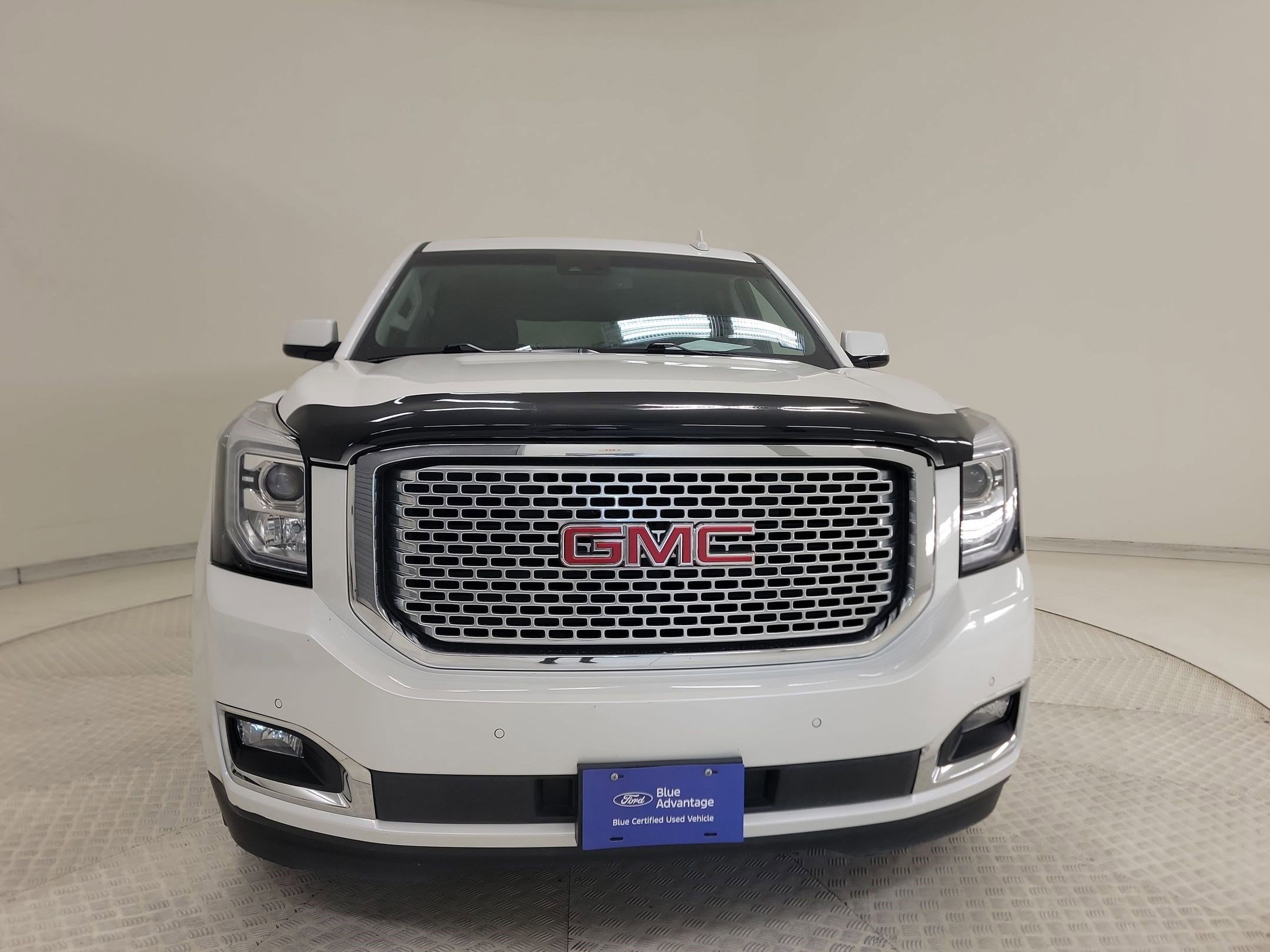 Used 2017 GMC Yukon Denali w/ Open Road Package RWD image 4