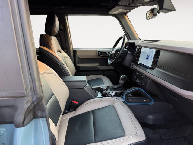 Certified 2022 Ford Bronco Wildtrak AWD/4WD image 15