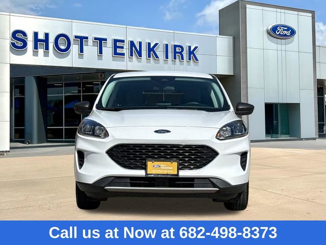 Certified 2022 Ford Escape SE image 2