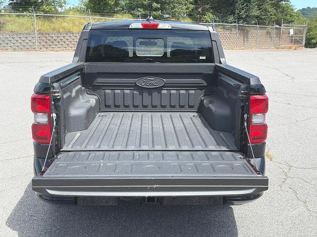 Certified 2025 Ford Maverick Lobo AWD/4WD image 4