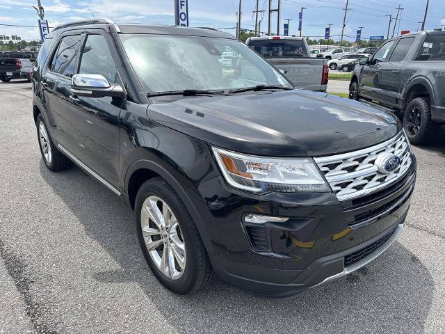 Certified 2019 Ford Explorer XLT w/ Equipment Group 202A FWD image 3