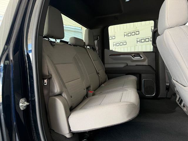 Used 2025 Chevrolet Silverado 1500 LT RWD image 7