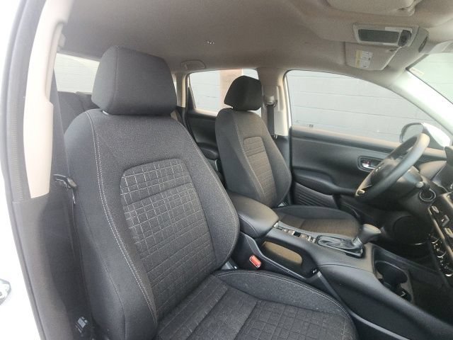 Used 2025 Honda HR-V LX image 11