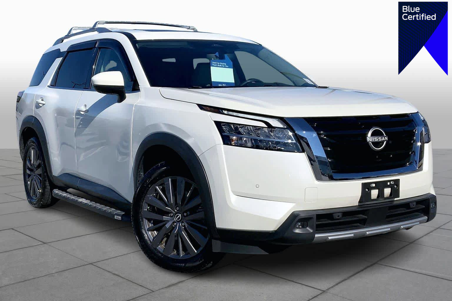 Used 2023 Nissan Pathfinder SL w/ SL Premium Package image 1