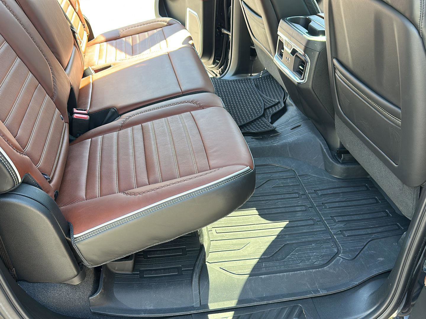 Used 2023 GMC Sierra 1500 Denali Ultimate image 36