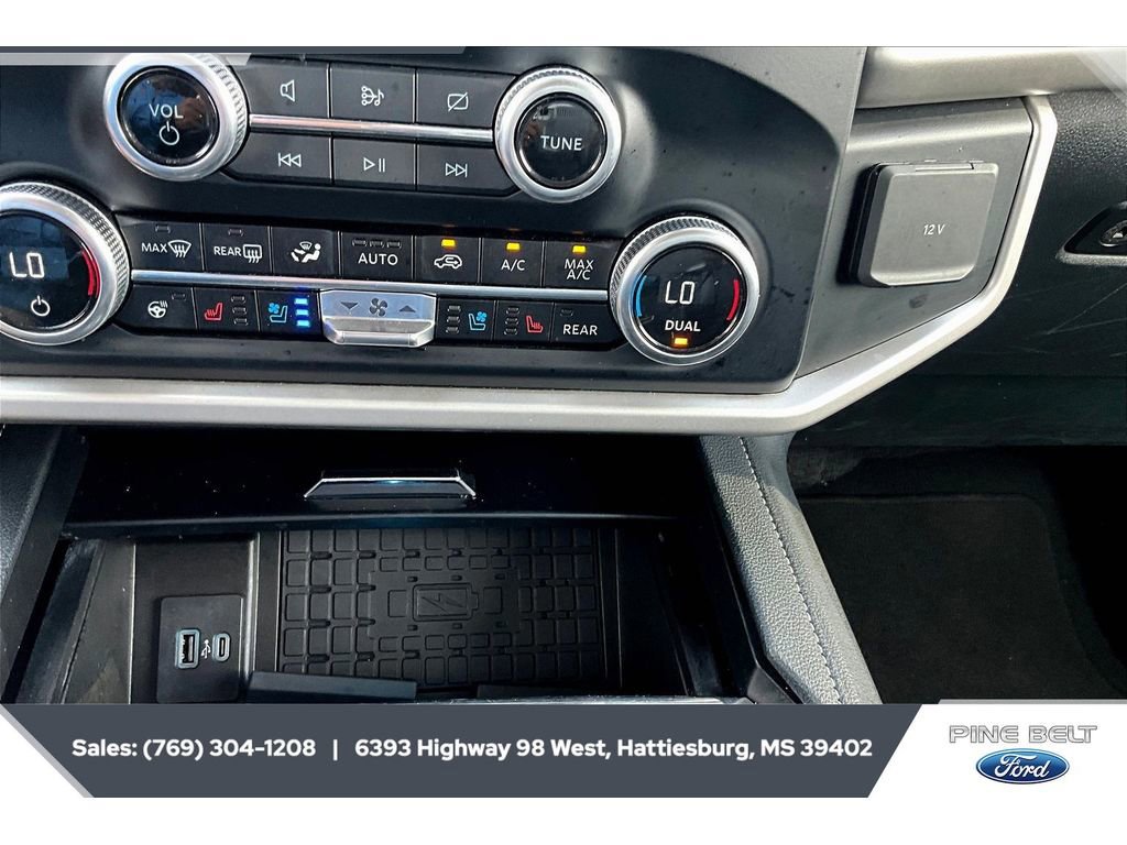 Certified 2024 Ford Expedition XLT image 24