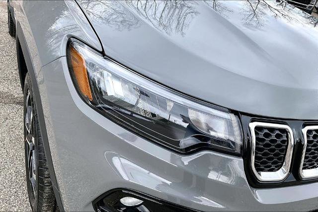 Used 2023 Jeep Compass Limited AWD/4WD image 28