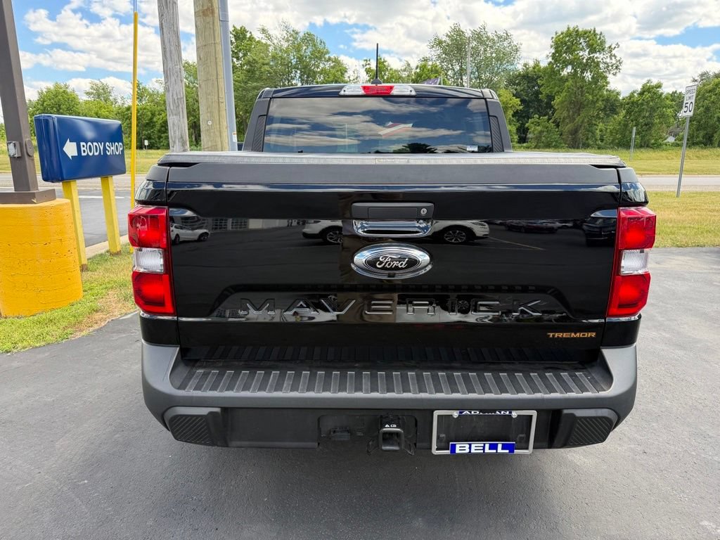 Certified 2024 Ford Maverick Tremor w/ Tremor Off-Road Package AWD/4WD image 8